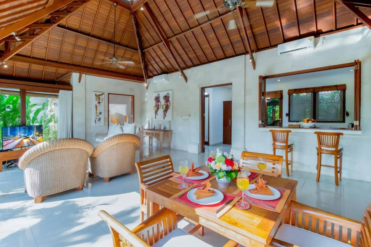 فيلا Heart Of Seminyak, 2Br, Sleeps 4, Walk To Bintang المظهر الخارجي الصورة