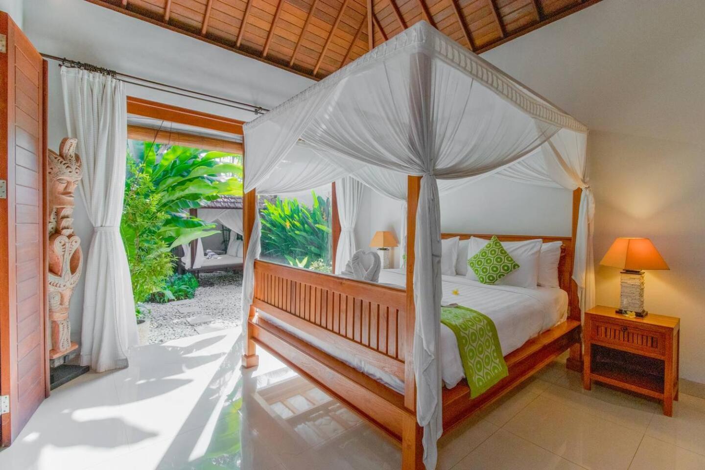 فيلا Heart Of Seminyak, 2Br, Sleeps 4, Walk To Bintang المظهر الخارجي الصورة