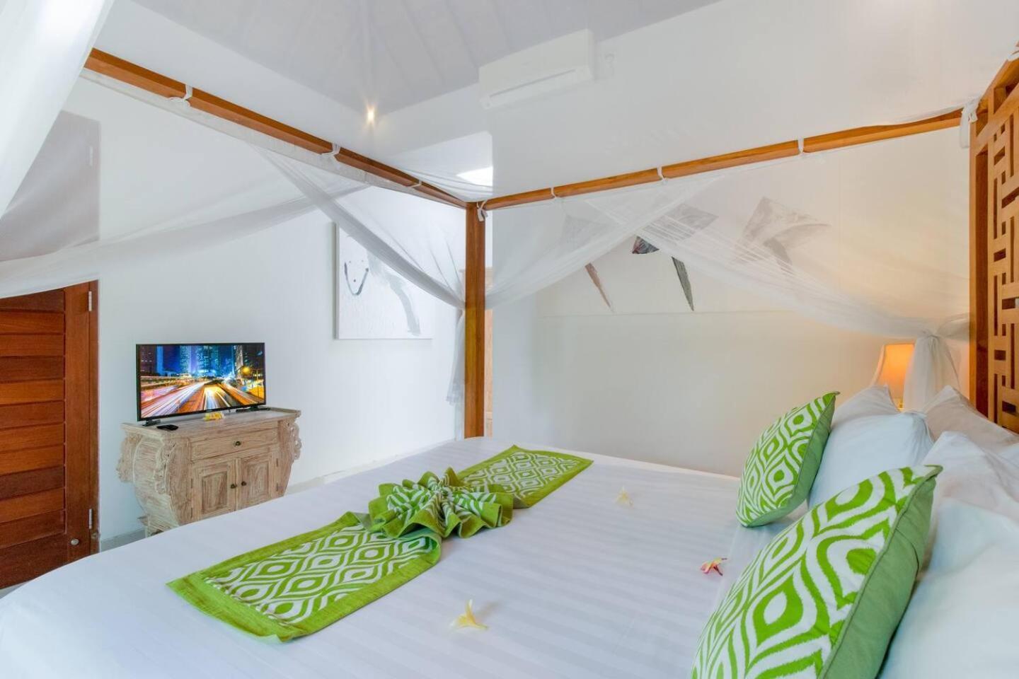 فيلا Heart Of Seminyak, 2Br, Sleeps 4, Walk To Bintang المظهر الخارجي الصورة
