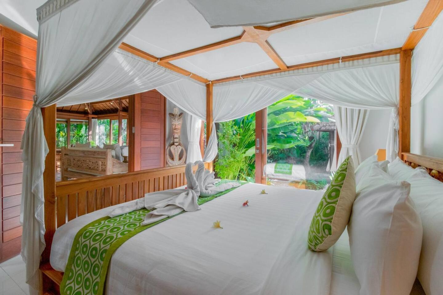 فيلا Heart Of Seminyak, 2Br, Sleeps 4, Walk To Bintang المظهر الخارجي الصورة